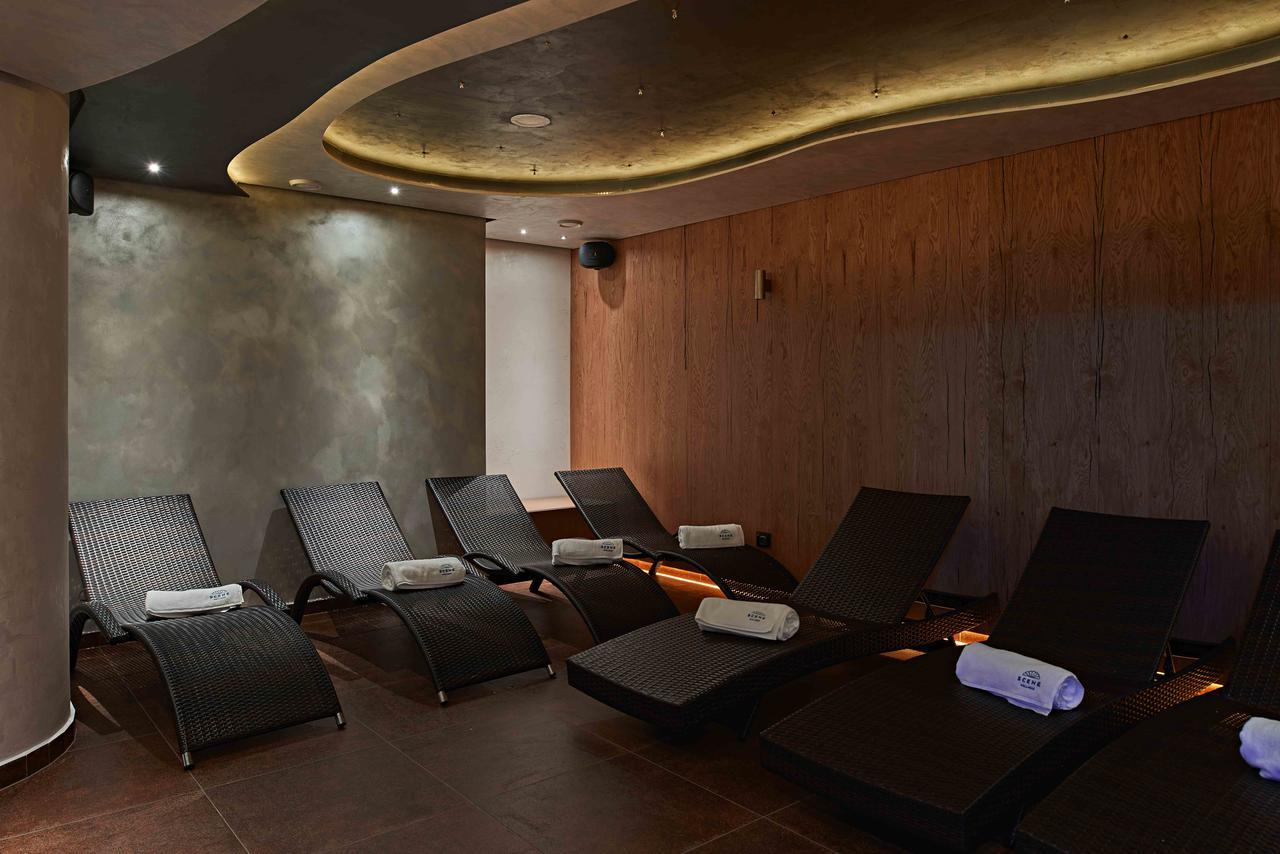 Theatre Hotel Оломоуц Екстер'єр фото